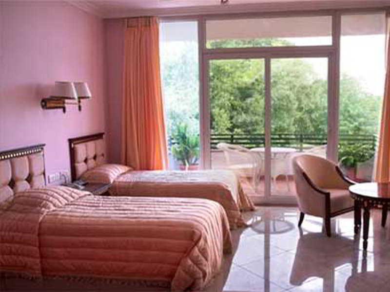 Pragati Resorts Hyderabad Ngoại thất bức ảnh